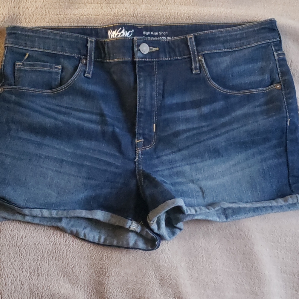 Mossimo Stretch Jean Shorts High Waisted Size 14